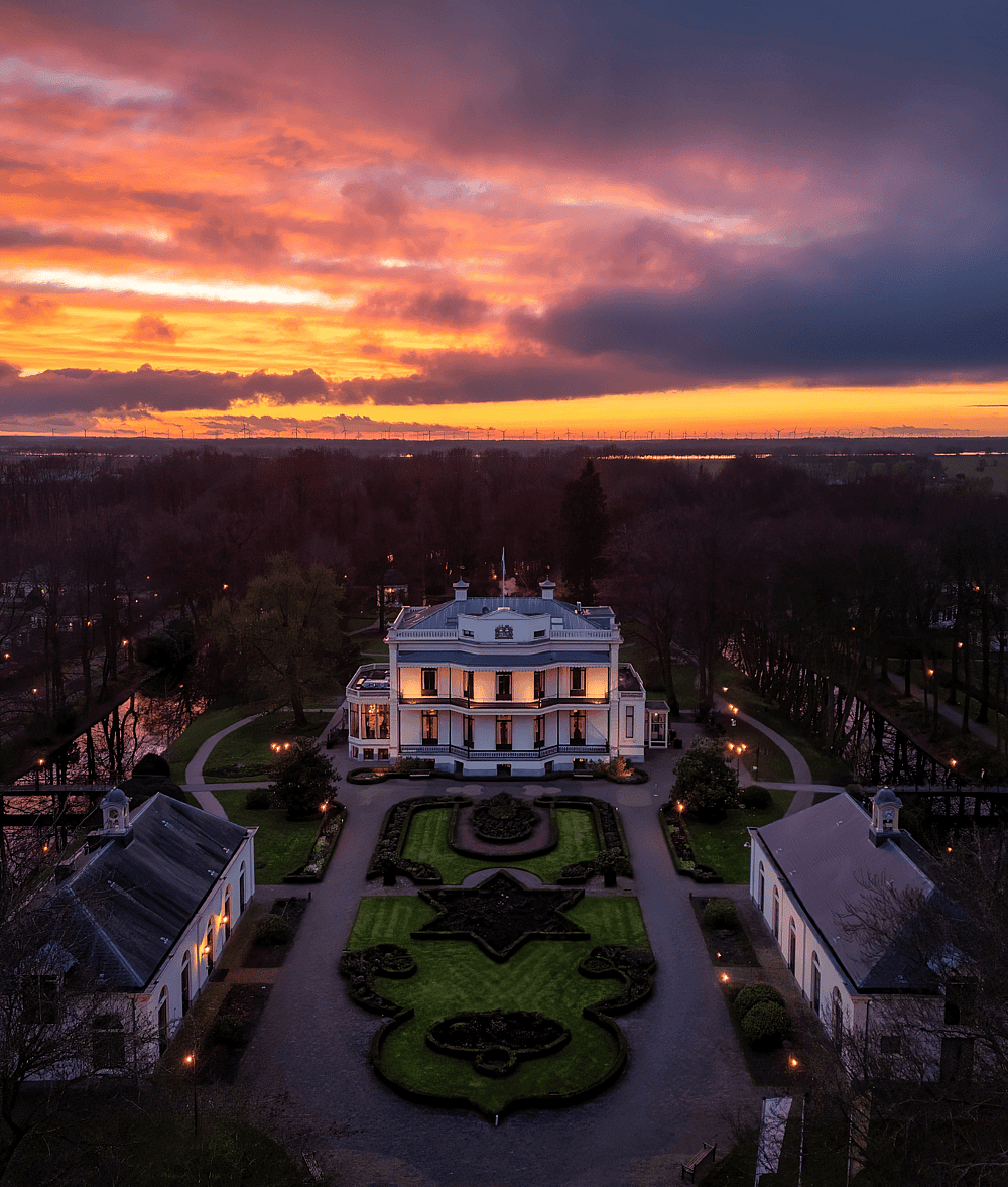 1 Kasteel de Vanenburg.png