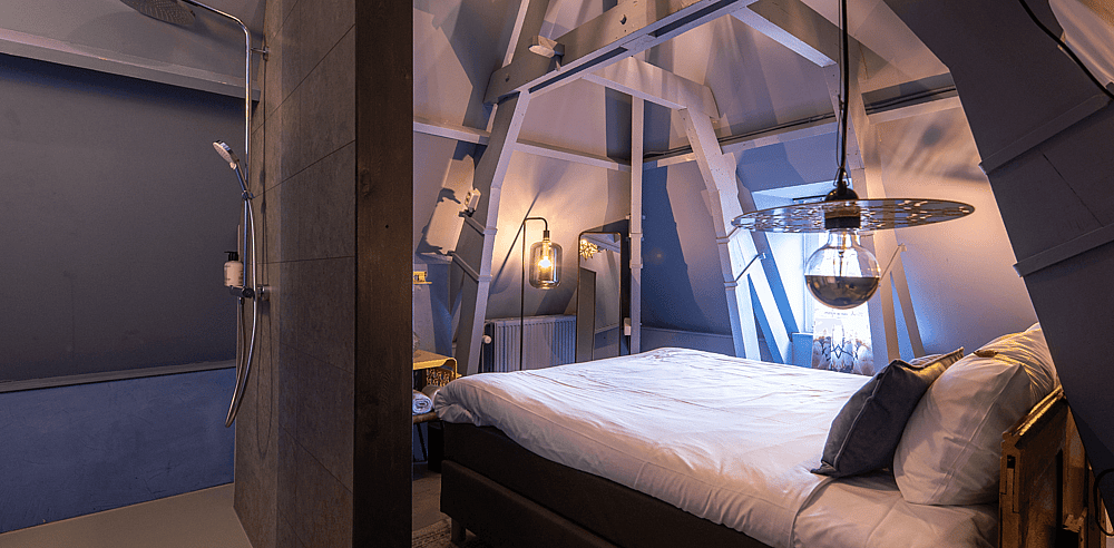2 Boutique Hotel The Church Crops Header Website.png