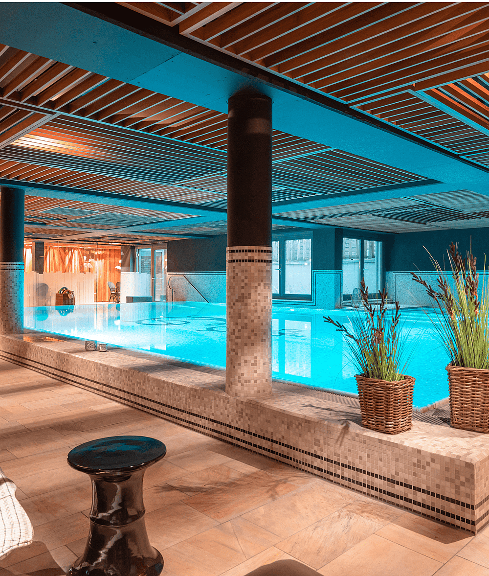 5 Hotel Restaurant Erbprinz Crops Website 540 x 636.png