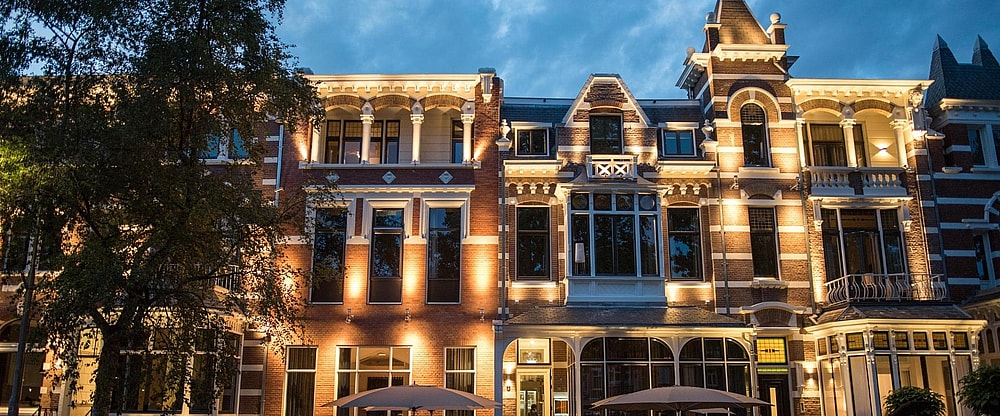 Hotel Blue Buitenaanzicht 1920 x 800 pixels.jpg