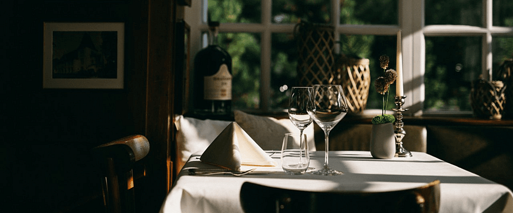 Kronenschlösschen restaurant.png