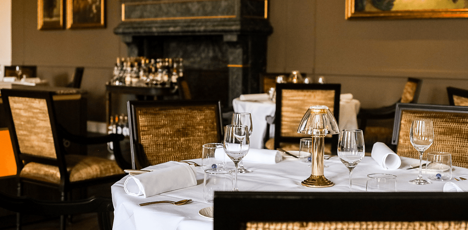 5 Grand Hotel Karel V Crops Header Website.png