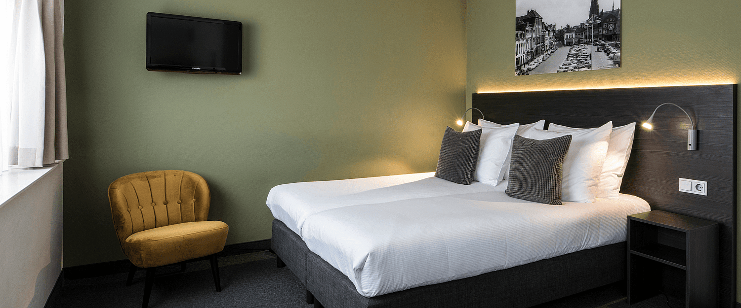 Hotel Parkzicht kamer.png