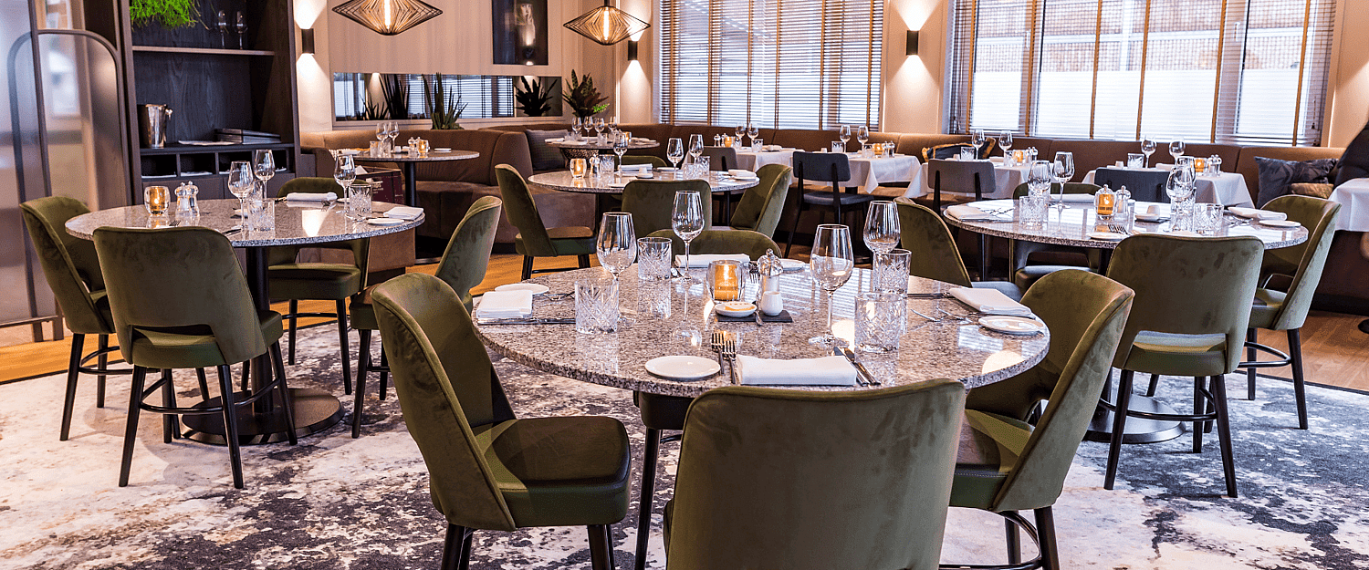 Hotel Parkzicht restaurant 1.png