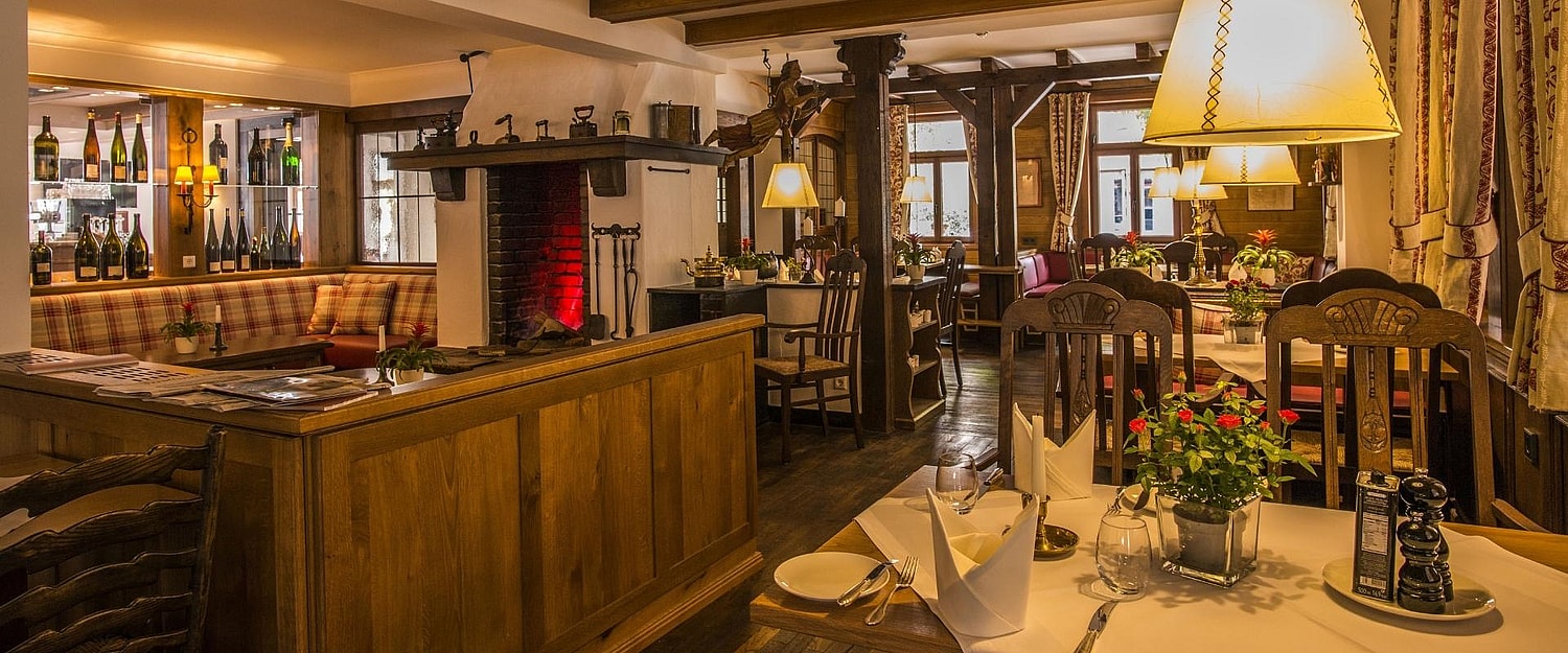 Hotel Störmann Restaurant - 1920 x 800 pixels.jpg
