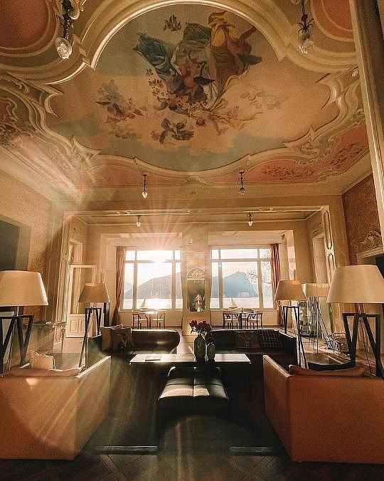 Hotel Vitznauerhof 540 x 676.jpg