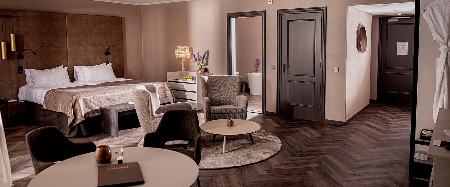 Landgoed Lauswolt Kamer 1920 x 800 pixels (2).jpg