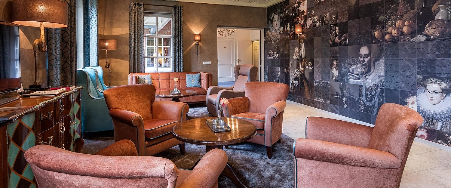 Landhuishotel de Bloemenbeek lobby 1920 x 800 pixels.jpg