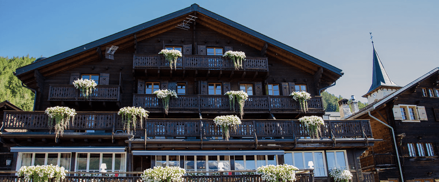 Le Grand Chalet Crops Website.png