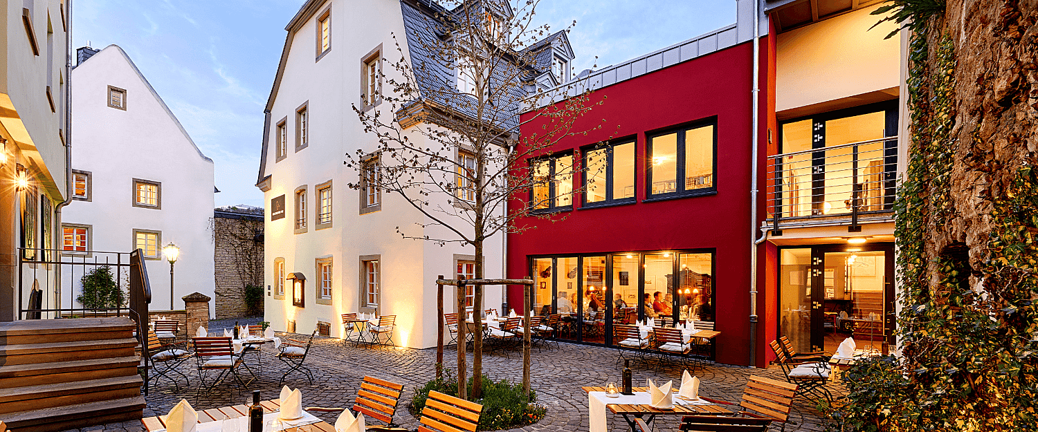 Meisenheimer Hof terras.png