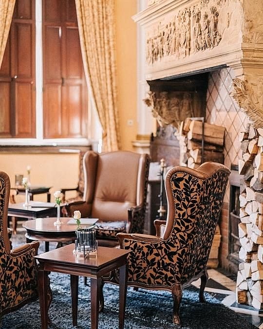 Schlosshotel Hugenpoet - 540 x 676.jpg