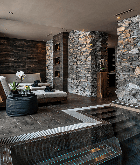 Unique post hotel spa 1.png