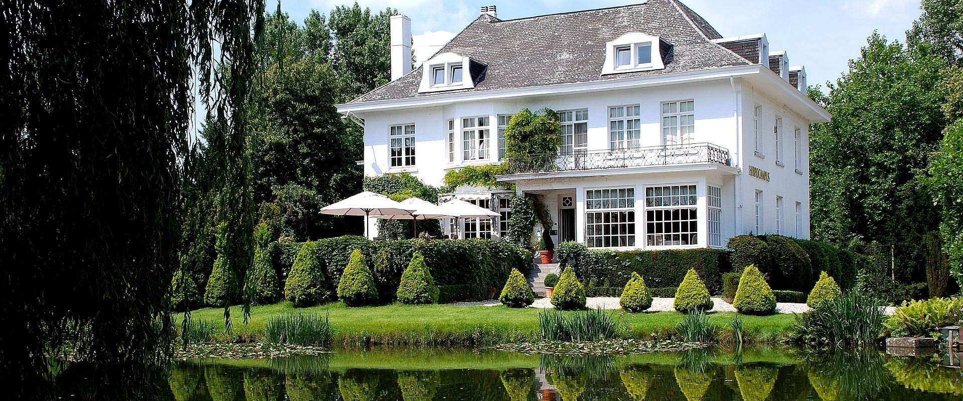 Hotel Restaurant Hippocampus Buitenaanzicht 1920 x 800 pixel.jpg