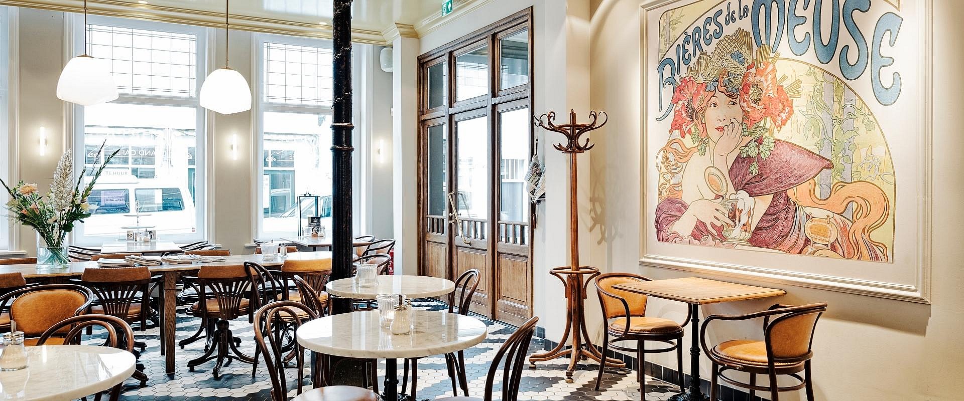 Mauritz Grand Cafe - 1920 x 800 pixels.jpg