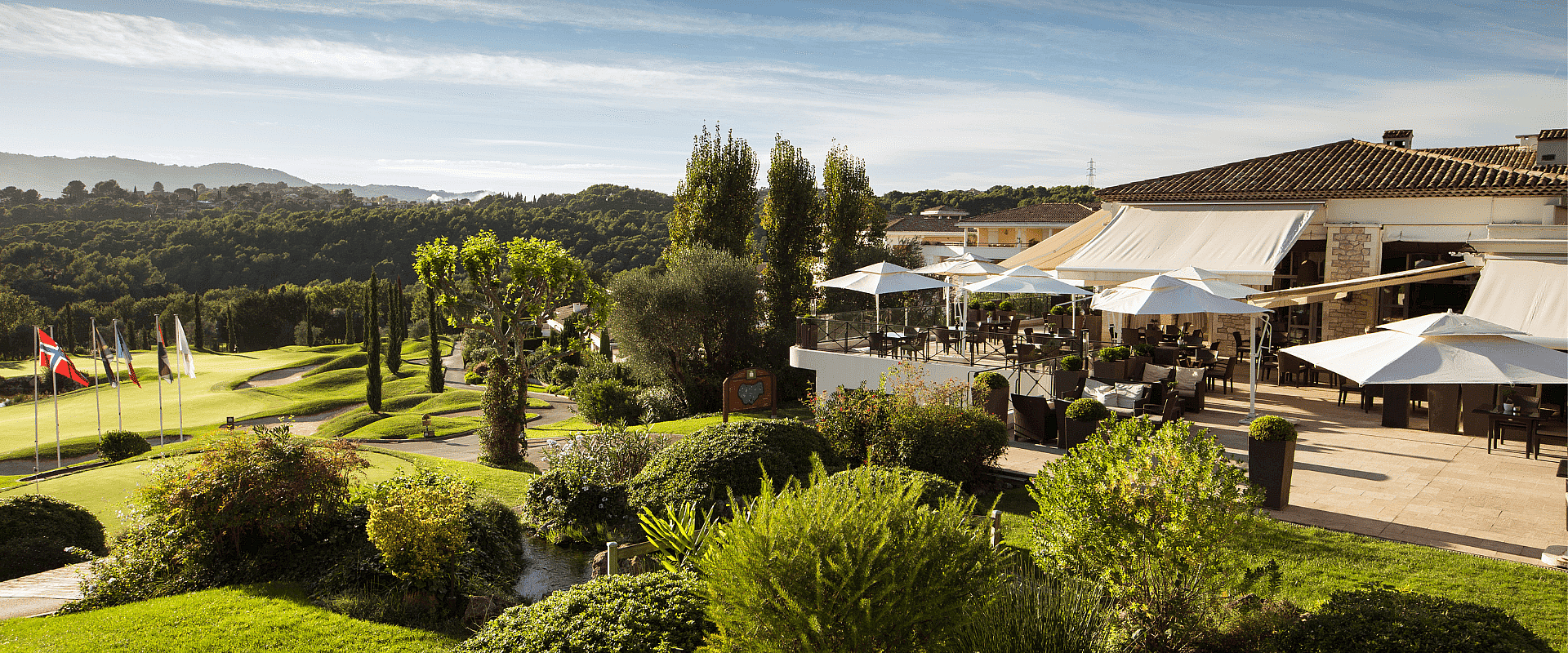 Royal mougins buiten.png